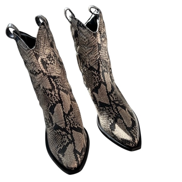 Schutz Boot Women’s Size 6.5 Zachy Western Snakeskin Leather Ankle Boot - Picture 3 of 7